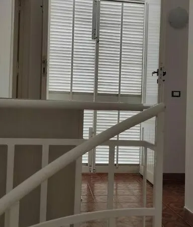 בית נופש Chiara 200 Mt Da Mare Libera Sabbia קפאצ'י