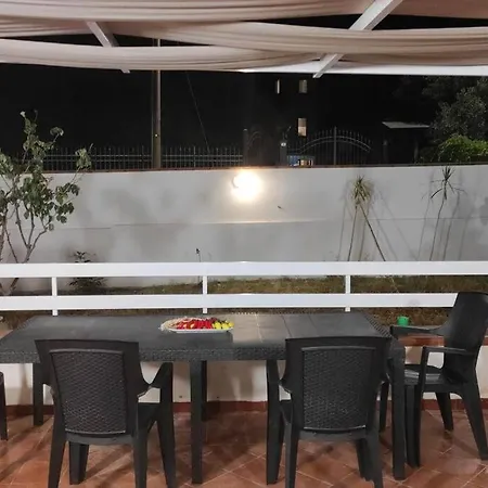 Chiara 200 Mt Da Mare Libera Sabbia * Capaci