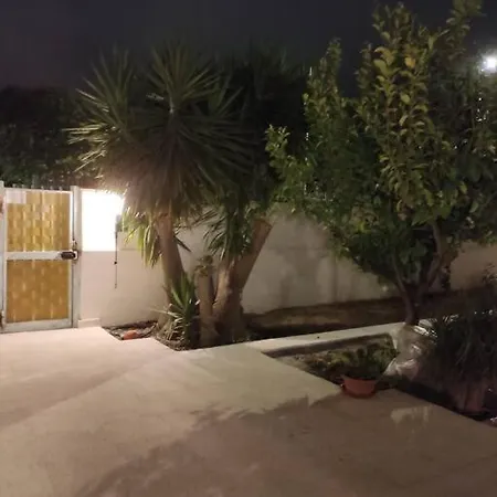 בית נופש Chiara 200 Mt Da Mare Libera Sabbia