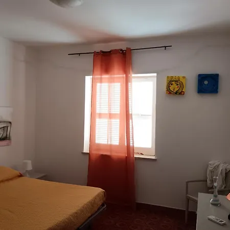 Chiara 200 Mt Da Mare Libera Sabbia Holiday home *